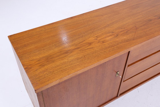 Image 1 of Vintage Sideboard années 60 | Mid Century tiroirs buffet noyer teck bois de rangement