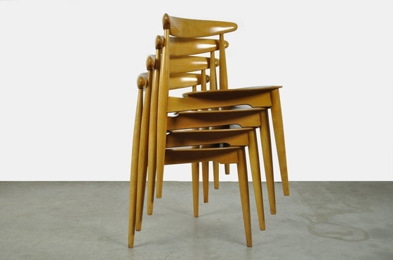 Image 1 of Fritz Hansen / Chaises de salle à manger "Heart" en hêtre et teck, FH4103 / Hans J. Wegner / Danemark années 1950