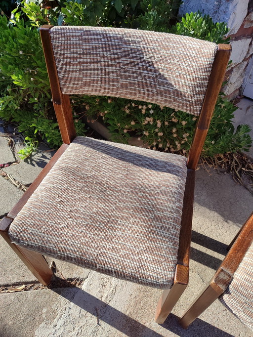 Chaise en orme et tissu