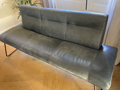 Banc en cuir bleu foncé