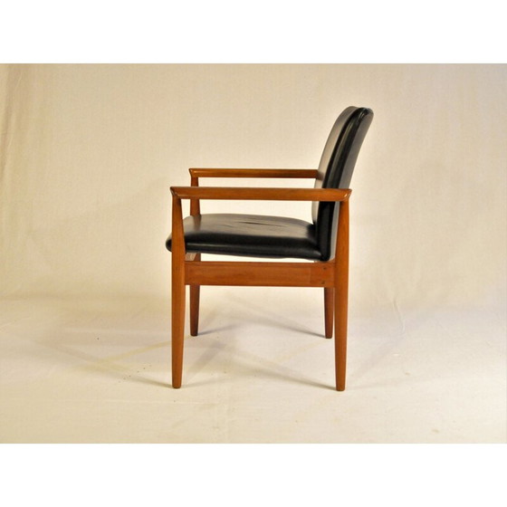 Image 1 of Finn Juhl Model 209 Diplomat Chair en teck et cuir noir par Cado - 1960s