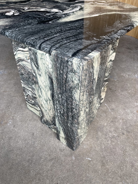 Image 1 of Table basse vintage en marbre Design italien