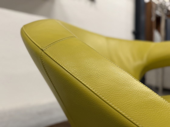 Image 1 of Leolux Parabolica Fauteuil pivotant Senso Lime