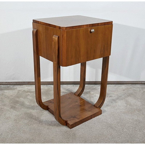 Image 1 of Table d'appoint vintage Art Déco en noyer massif, 1930