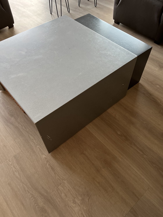 Image 1 of Leolux Set de table basse