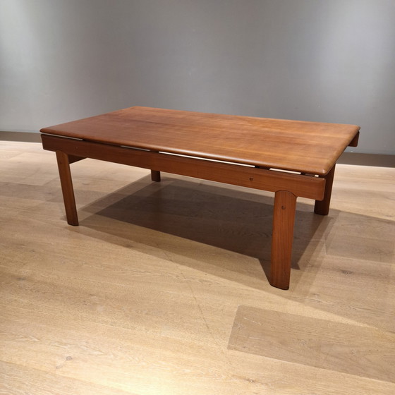 Image 1 of Table basse vintage Bramin