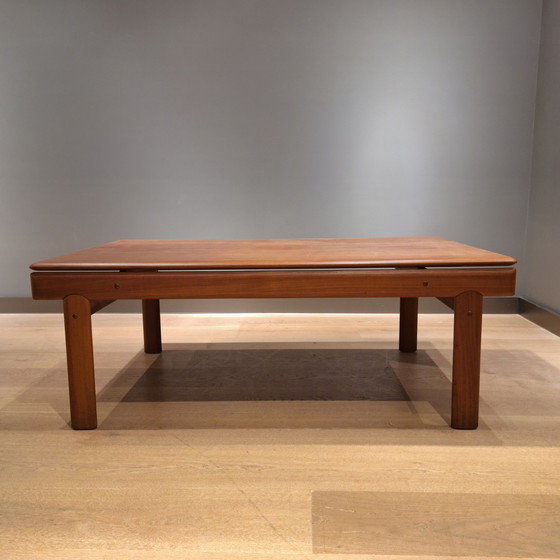 Image 1 of Table basse vintage Bramin