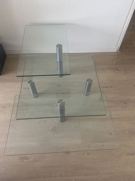 Image 1 of Table basse design pliable