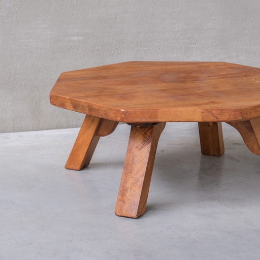 Table basse octogonale Brutalist en bois de chêne, Belgique, Mid Century 1970