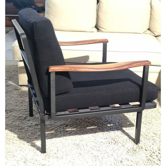 Image 1 of Fauteuil vintage P24 par Osvaldo Borsani pour Tecno 1961s