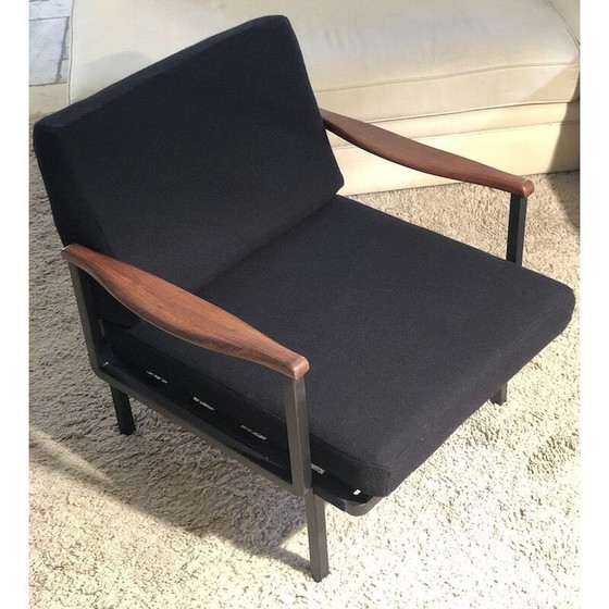 Image 1 of Fauteuil vintage P24 par Osvaldo Borsani pour Tecno 1961s