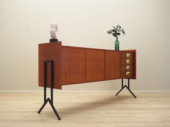 Image 1 of Buffet en teck, Design italien, 1960S, Production : Italie