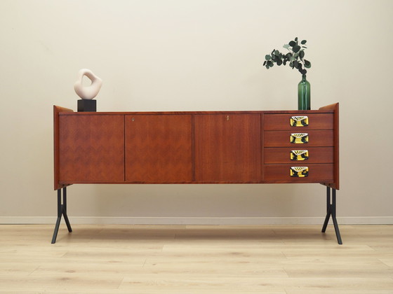 Image 1 of Buffet en teck, Design italien, 1960S, Production : Italie