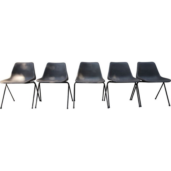 Image 1 of Ensemble de 5 chaises vintage en plastique gris par Robin Day pour Hille