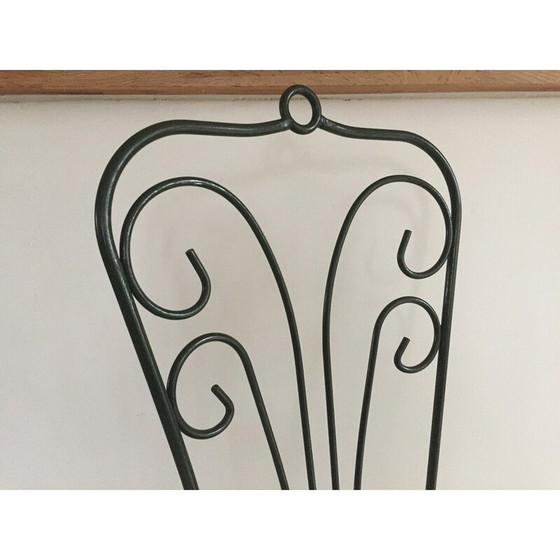 Image 1 of Chaise de jardin vintage en acier moulé et tissu à motifs d'éléphants