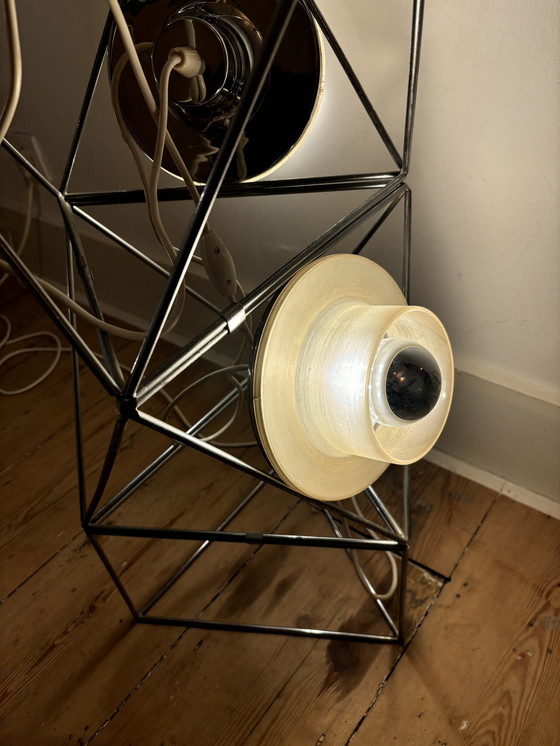 Image 1 of Lampadaire sculptural en Poliedra par Felice Ragazzo pour Guzzini, Italie, années 1970