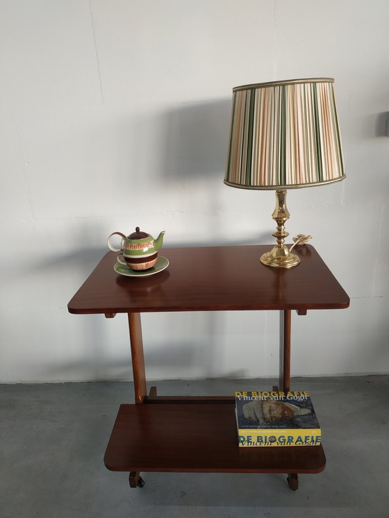 Image 1 of Chariot de table à plantes en bois vintage avec roues