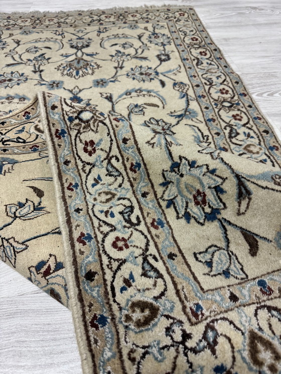 Image 1 of Tapis persan Naïn