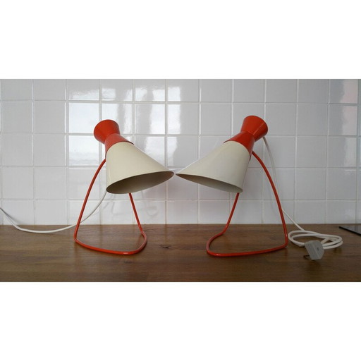 Paire de lampes vintage en métal rouge et blanc par J. Hůrka pour Napako, 1960