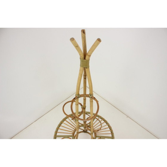 Image 1 of Porte-fleurs en rotin du milieu du siècle, Tchécoslovaquie années 1960