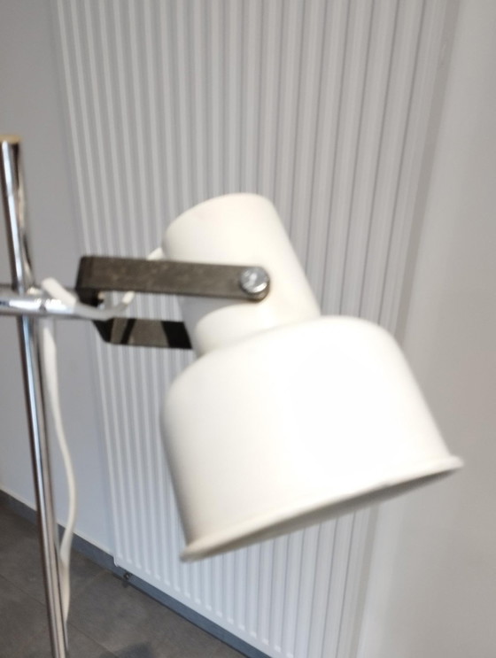Image 1 of Lampe Space-Age - Lampadaire Design Scandinave - Orientable Époque Vintage