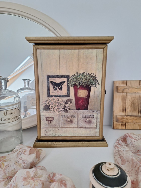 Image 1 of Boîte À Clefs