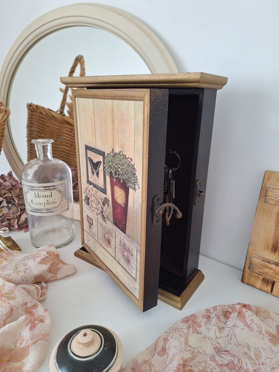 Image 1 of Boîte À Clefs