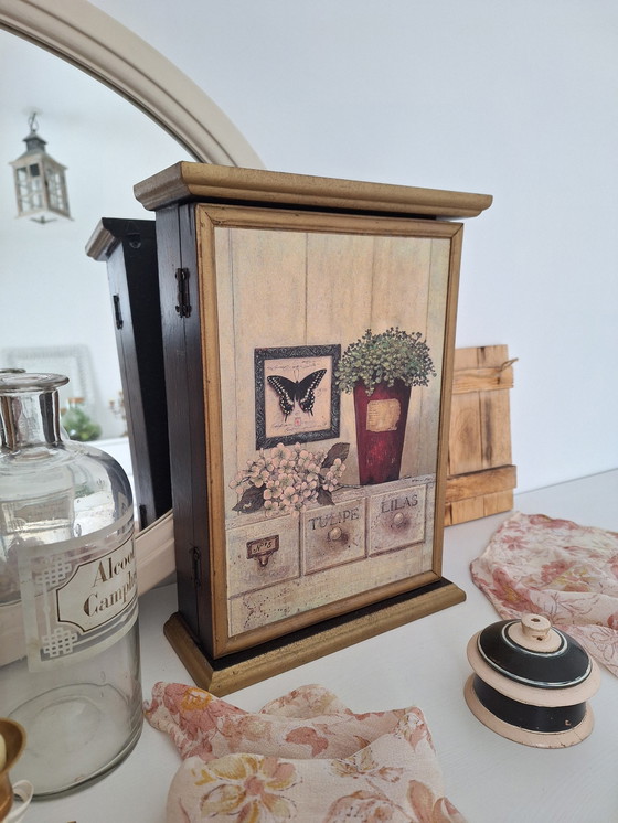 Image 1 of Boîte À Clefs