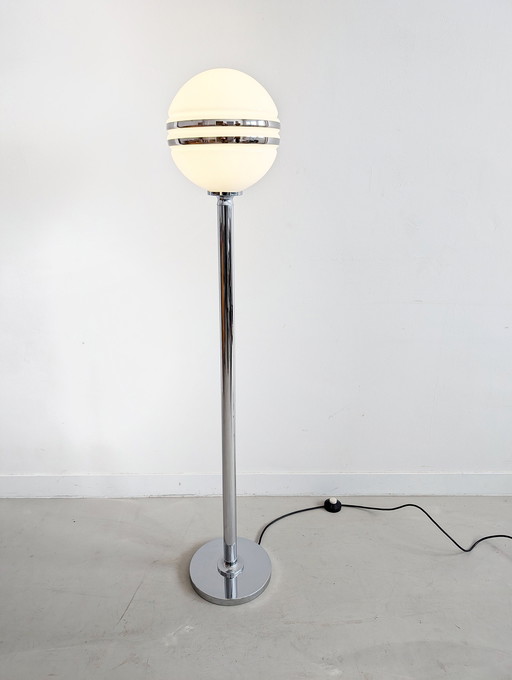 Lampadaire de l'ère spatiale 1960