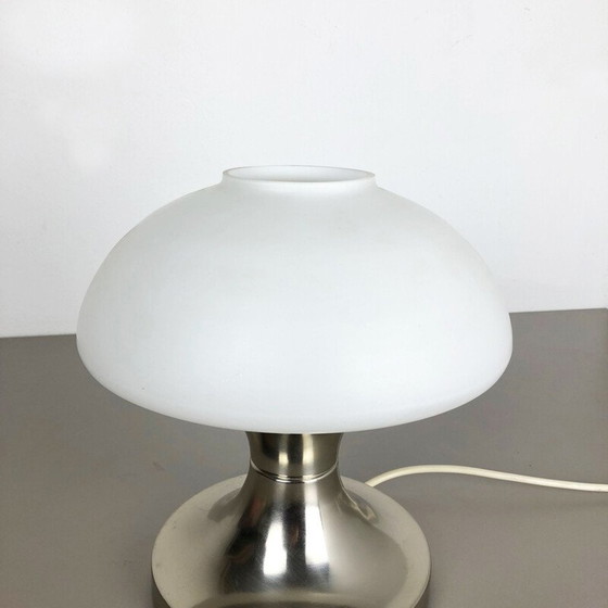 Image 1 of Lampe de table Sputnik en forme de champignon avec abat-jour opale Italie 1970