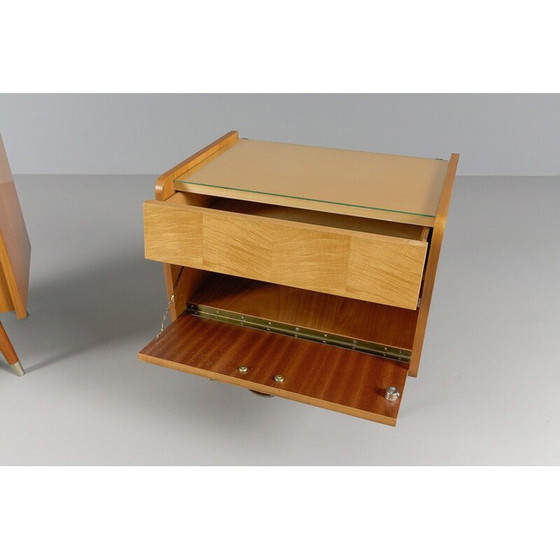 Image 1 of Paire de tables de nuit vintage