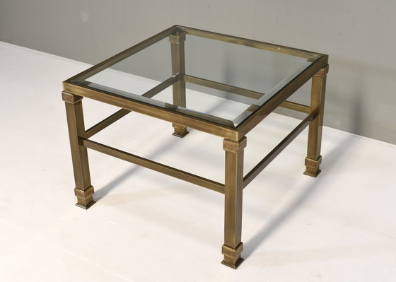 Image 1 of Table basse en laiton et verre de style régence hollywoodienne - France, vers 1960-70