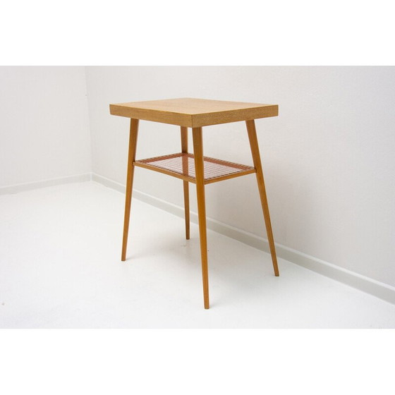 Image 1 of Table d'appoint du milieu du siècle par Dřevopodnik Holešov, Tchécoslovaquie Années 1960