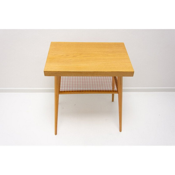 Image 1 of Table d'appoint du milieu du siècle par Dřevopodnik Holešov, Tchécoslovaquie Années 1960