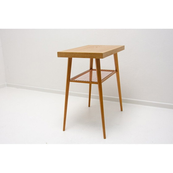 Image 1 of Table d'appoint du milieu du siècle par Dřevopodnik Holešov, Tchécoslovaquie Années 1960