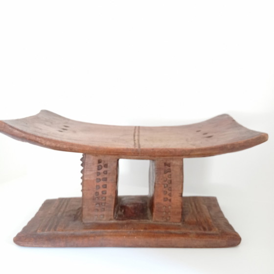 Image 1 of Tabouret Tribal Africain 