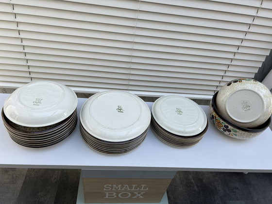 Image 1 of Assiettes Et Plats Boch