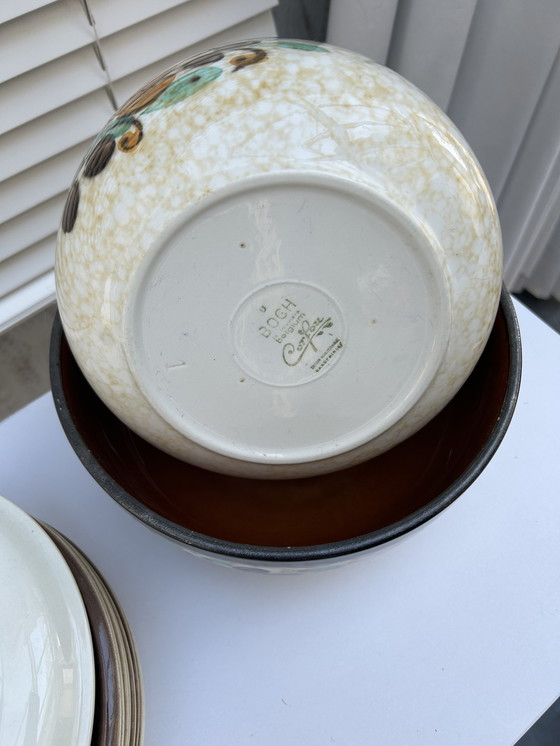 Image 1 of Assiettes Et Plats Boch