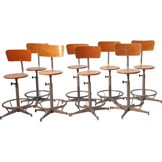 Image 1 of Chaise de laboratoire vintage en acier et bois teinté gris