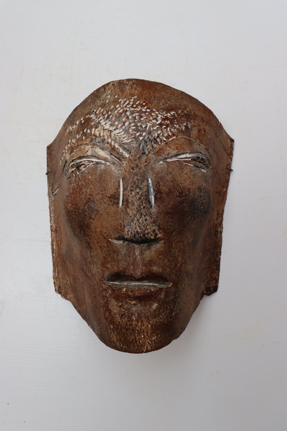 Image 1 of Masque en céramique