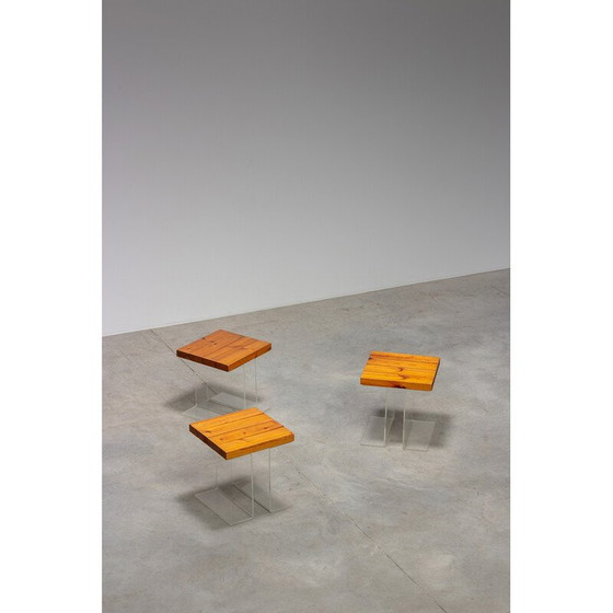 Image 1 of Ensemble de 3 tables d'appoint vintage en verre acrylique et bois d'orme, France 1970