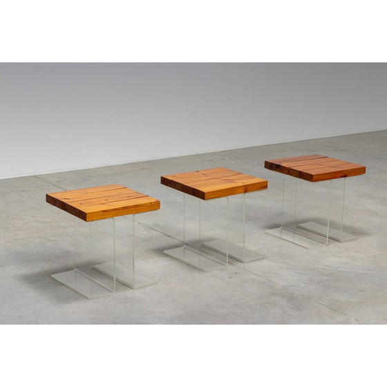 Image 1 of Ensemble de 3 tables d'appoint vintage en verre acrylique et bois d'orme, France 1970