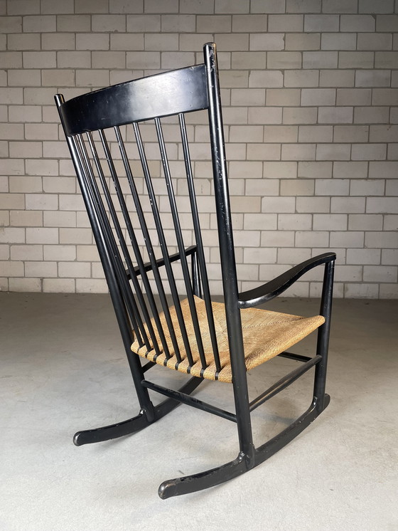 Image 1 of Fauteuil à bascule vintage J16 par Hans Wegner pour Fdb Möbler