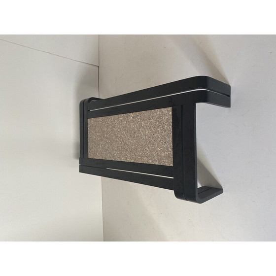 Image 1 of 1 table basse italienne moderne des années 1980, en granit et bois courbé, avec structure noire