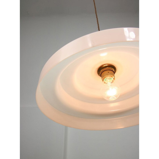 Image 1 of Lampe suspendue vintage Cascade en laiton et plexiglas