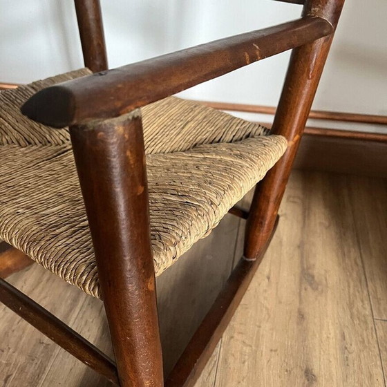 Image 1 of Paire de chaises à bascule vintage pour enfants en bois et paille