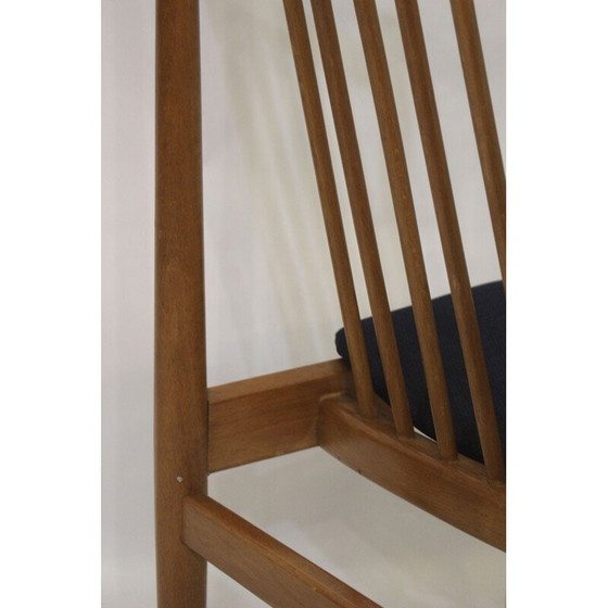 Image 1 of Ensemble de 4 chaises scandinaves vintage en bois de hêtre massif, 1950