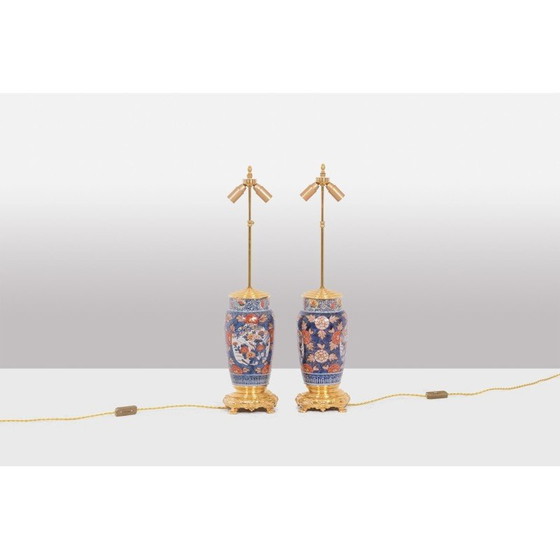 Image 1 of Paire de lampes vintage en porcelaine Imari et bronze doré décorées de fleurs, France 1880