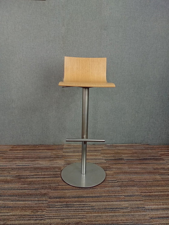 Image 1 of Tabouret de bar fin Lapalma