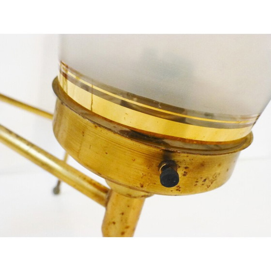 Image 1 of Lustre vintage en verre et laiton doré, 1950